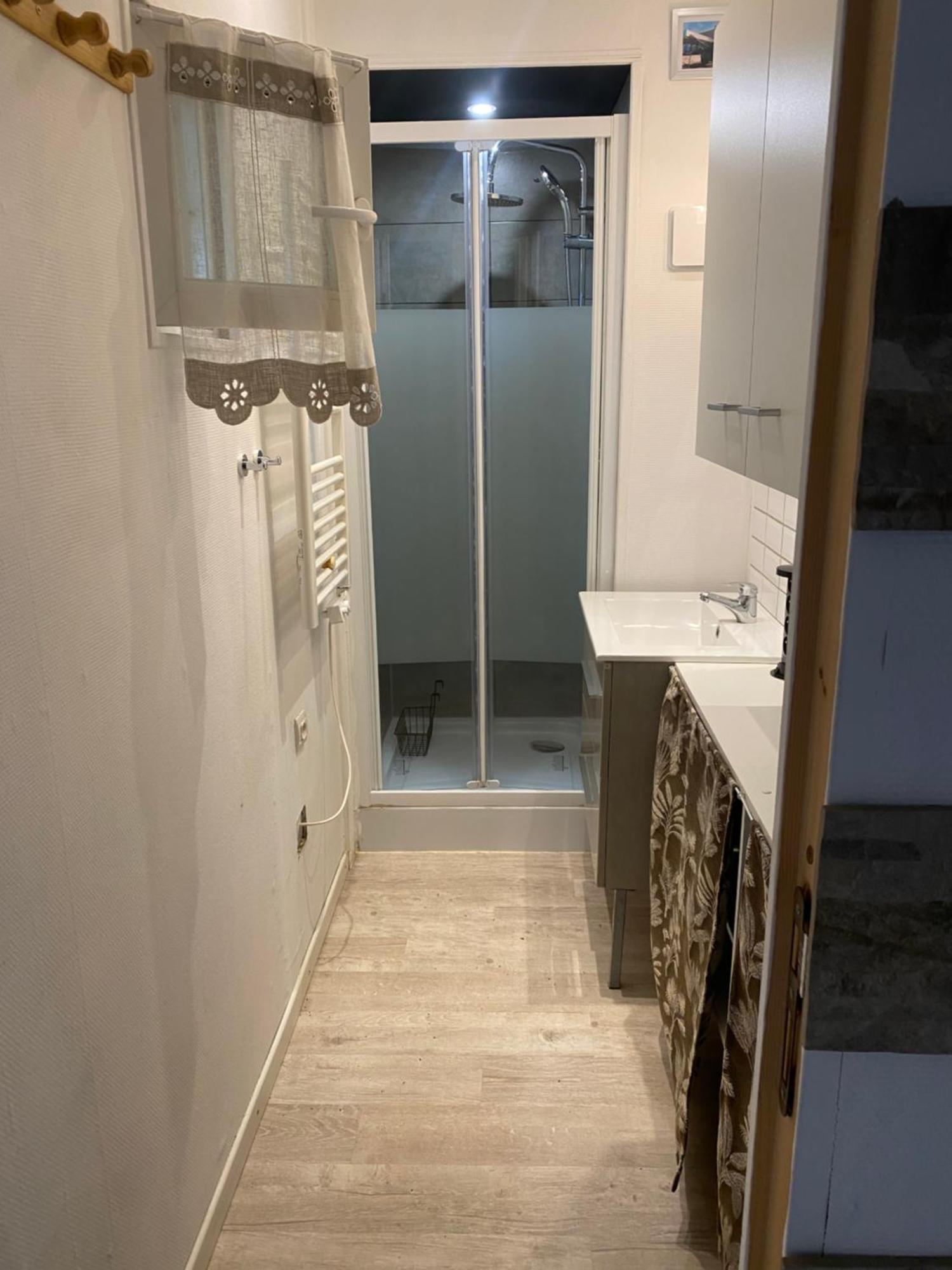 Grand Chalet Tout Equipe 6 Personnes Proche Des Plages Du Debarquement Sommervieu Dış mekan fotoğraf